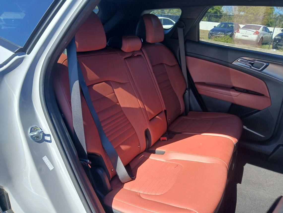 2023 Kia Sportage SX  Sport Utility 4D Maitland FL