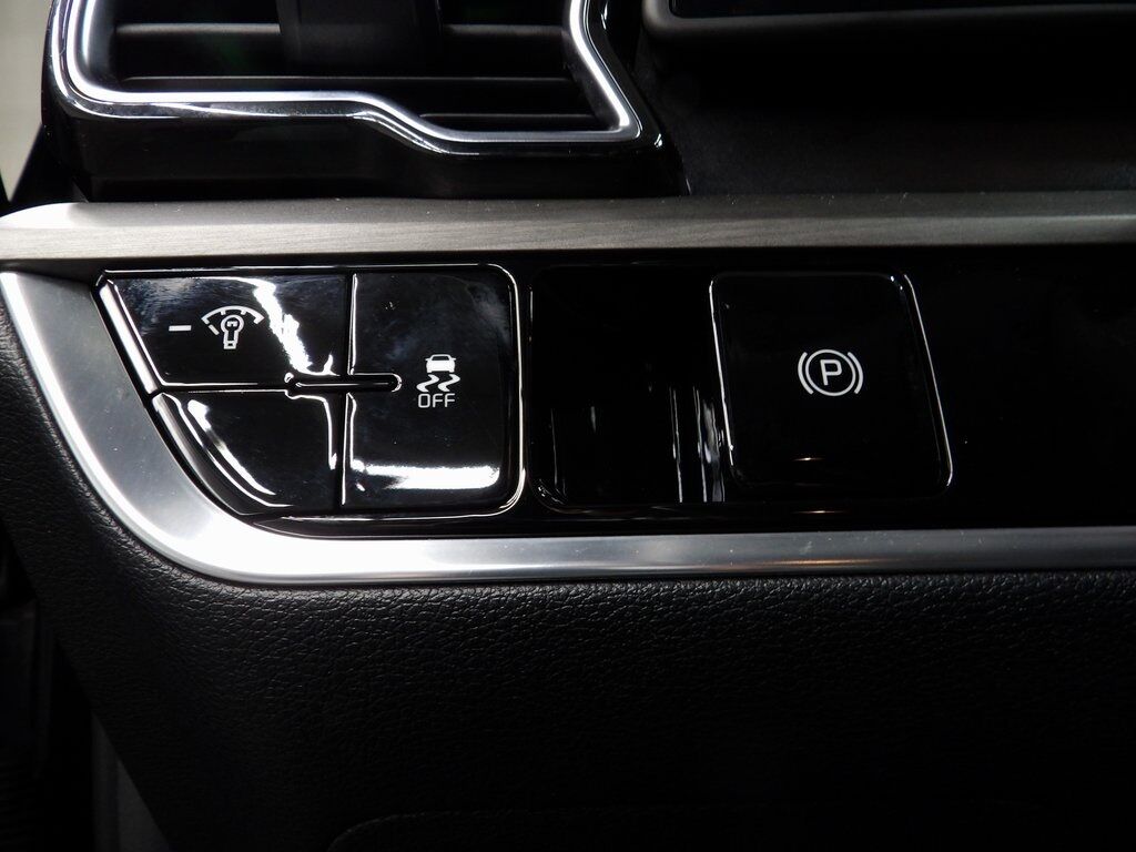 2023 Kia Sportage X-Line AWD Fond du Lac WI