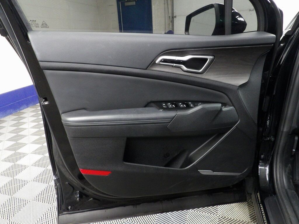 2023 Kia Sportage X-Line AWD Fond du Lac WI
