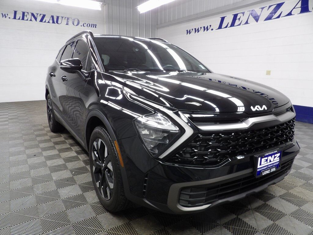 2023 Kia Sportage X-Line AWD Fond du Lac WI
