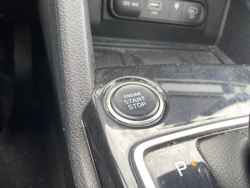 2023 Kia Sportage X-Line Bristol  PA