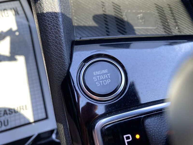 2023 Kia Sportage X-Line Bristol  PA