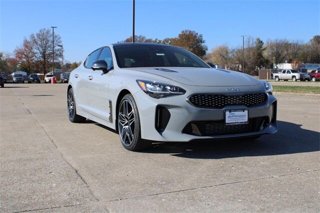 2023 Kia Stinger GT2