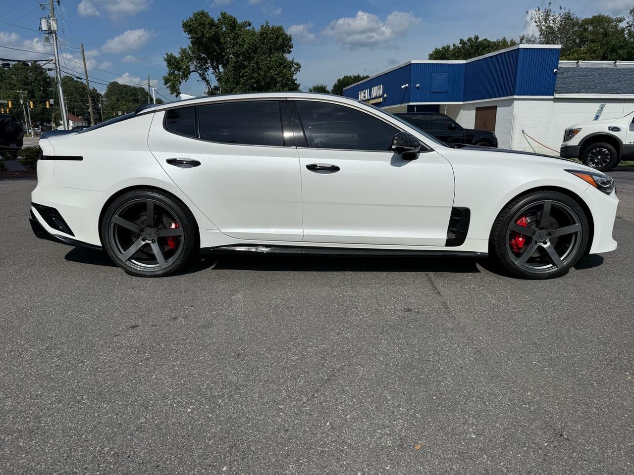 2023 Kia Stinger GT2