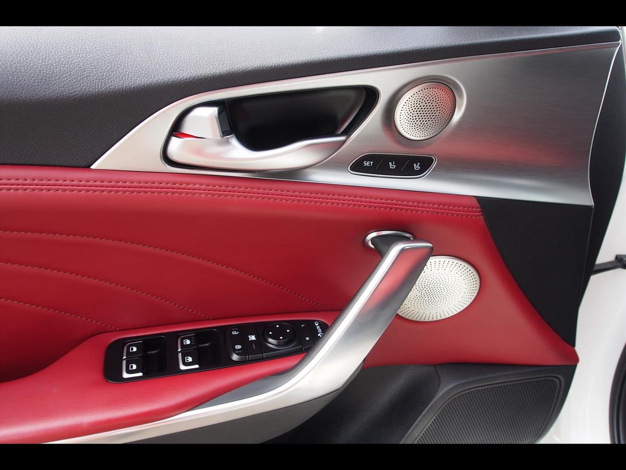 2023 Kia Stinger GT2