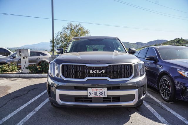 2023 Kia Telluride LX