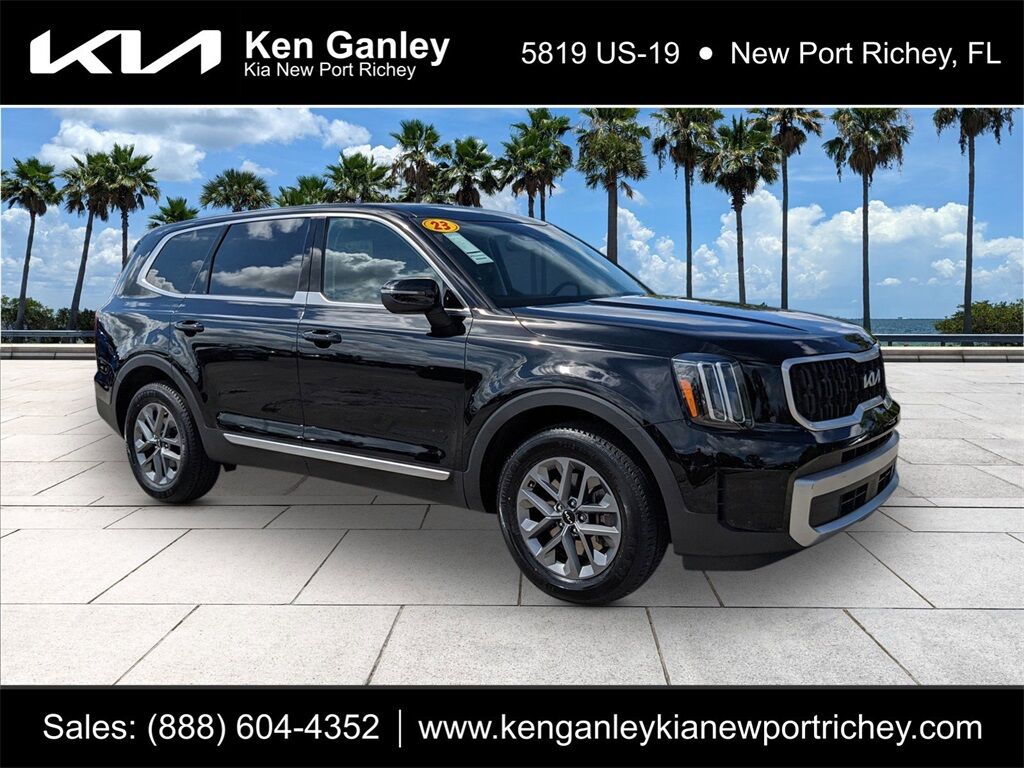 2023 Kia Telluride LX
