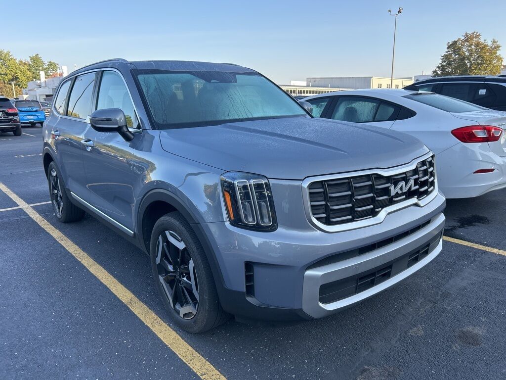 2023 Kia Telluride S Akron OH