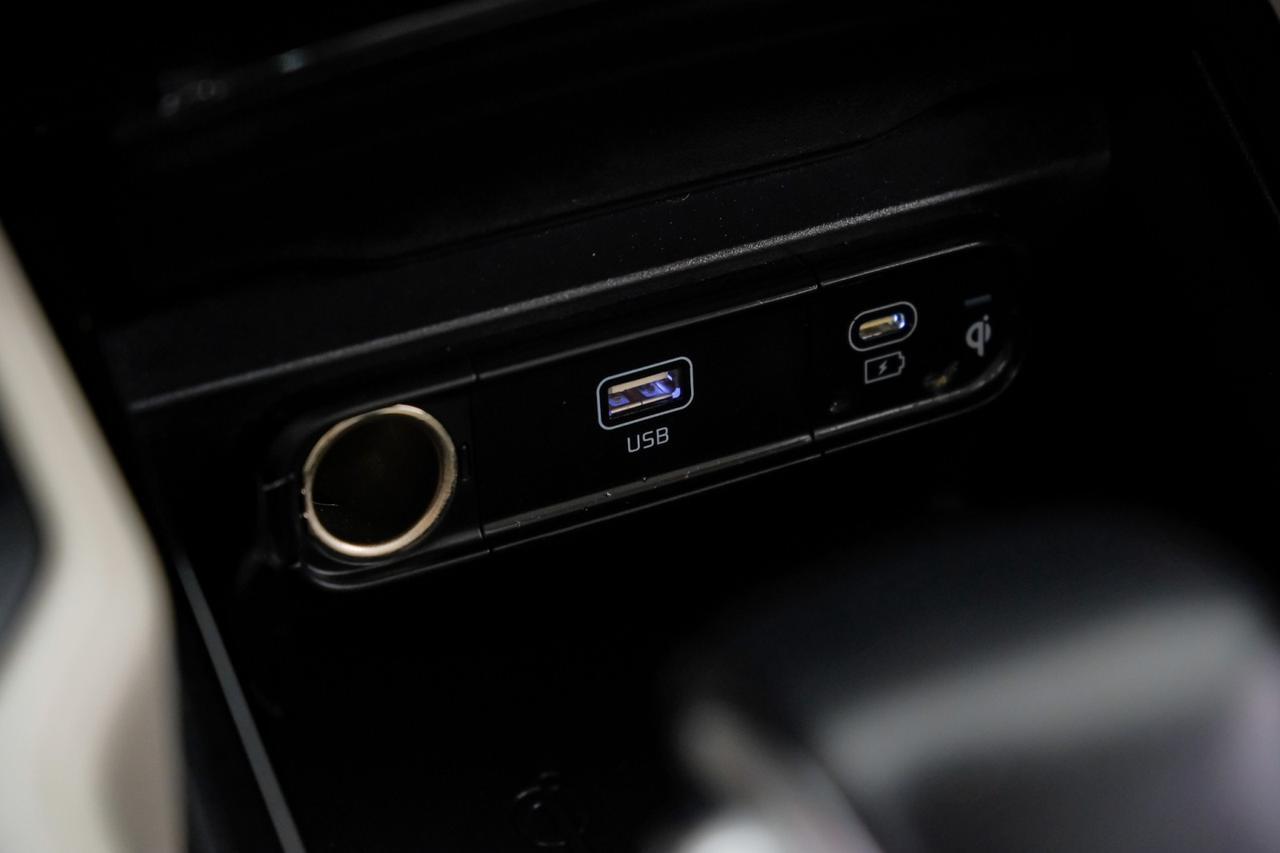 2023 Kia Telluride S BLIND SPOT ASSIST LANE KEEP ASSIST FORWARD COLLISION AVOIDANCE Carrollton TX