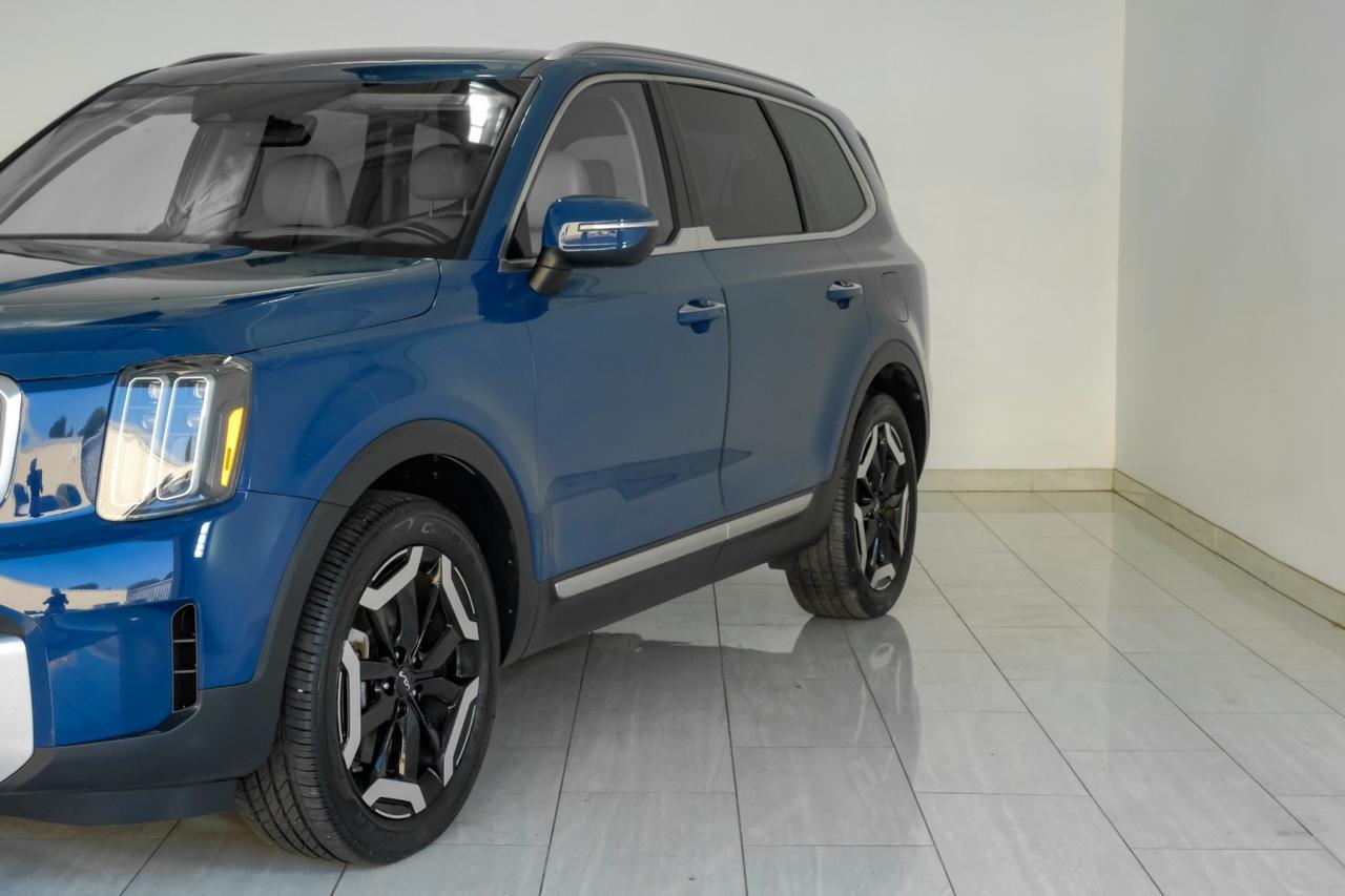 2023 Kia Telluride S BLIND SPOT ASSIST LANE KEEP ASSIST FORWARD COLLISION AVOIDANCE Carrollton TX