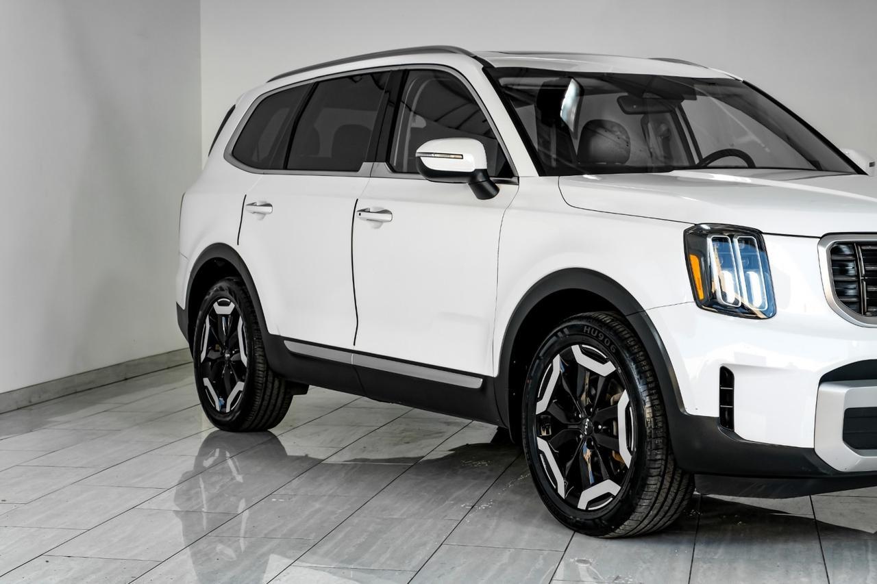 2023 Kia Telluride S BLIND SPOT ASSIST LANE KEEP ASSIST FORWARD COLLISION AVOIDANCE NAVIGATION SUNROOF Carrollton TX