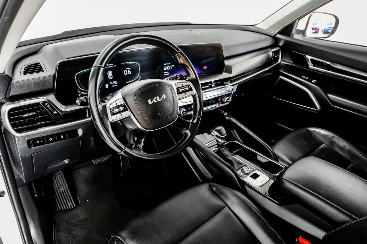 2023 Kia Telluride S BLIND SPOT ASSIST LANE KEEP ASSIST FORWARD COLLISION AVOIDANCE NAVIGATION SUNROOF Carrollton TX