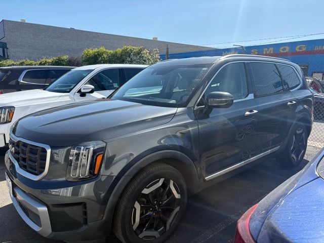 2023 Kia Telluride S