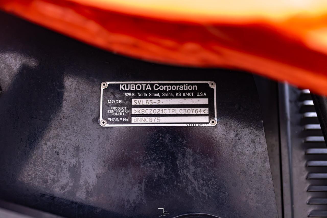 2023 Kubota SVL65-2 Track Skid Steer Loader Bucket Diesel Red Deer AB