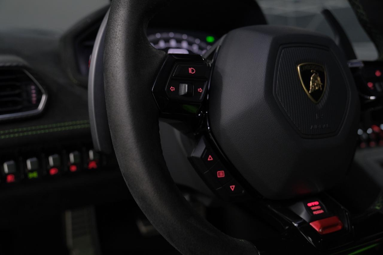 2023 LAMBORGHINI Huracan STO Miami FL