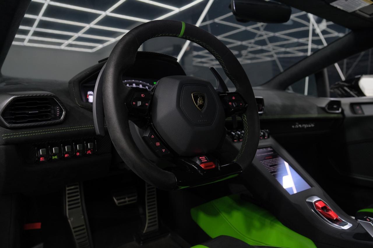 2023 LAMBORGHINI Huracan STO Miami FL