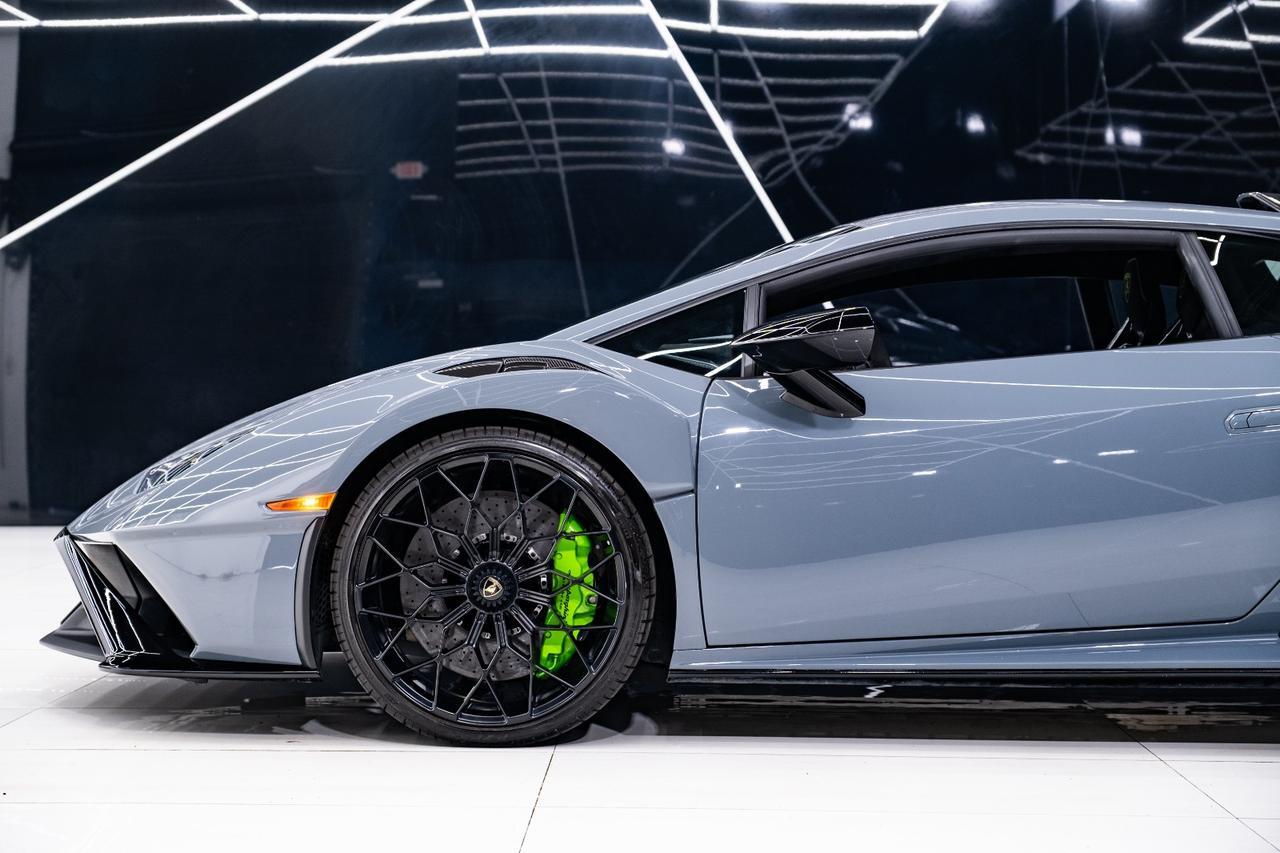 2023 LAMBORGHINI Huracan STO Miami FL
