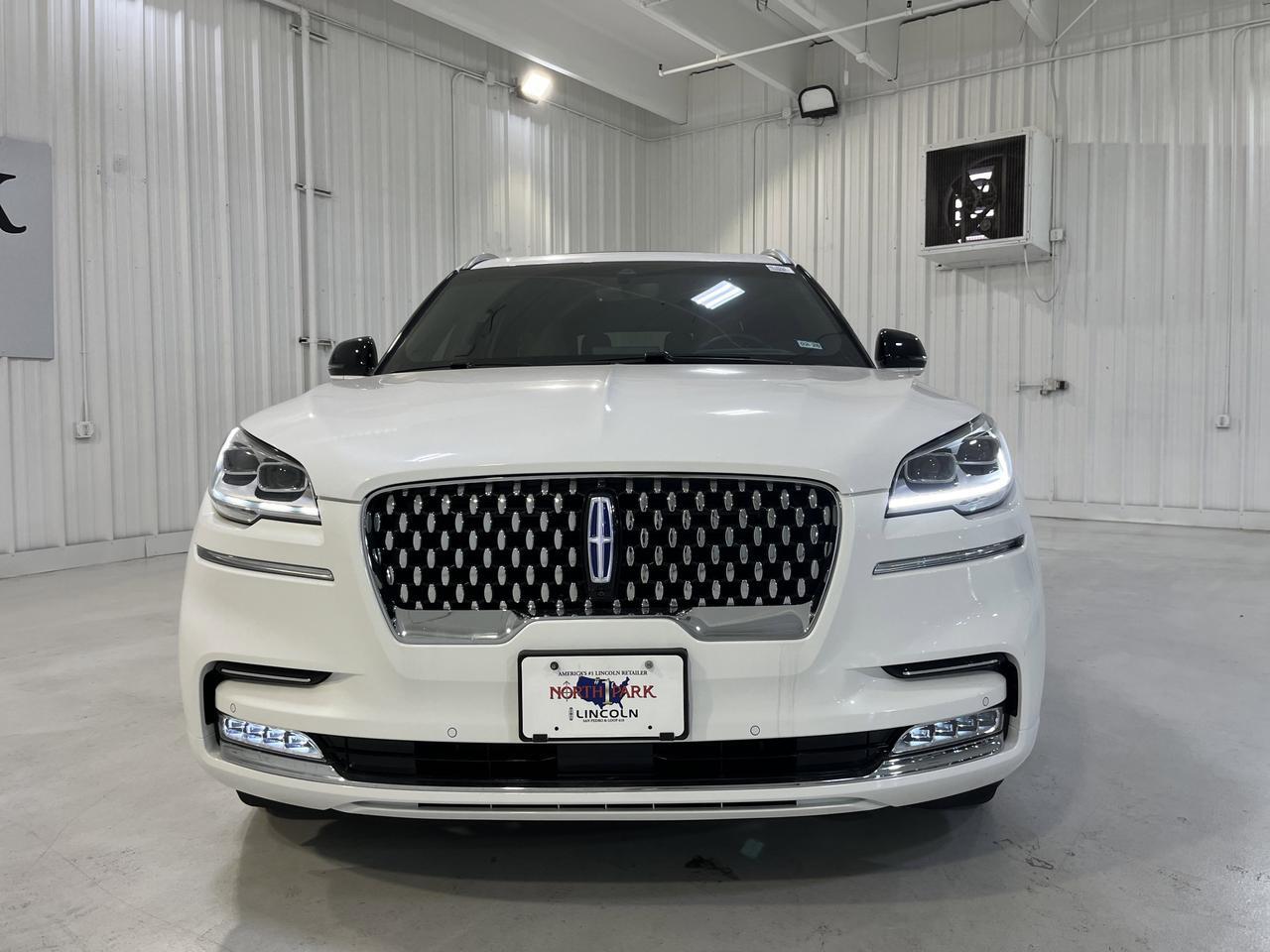 2023 LINCOLN Aviator Black Label Grand Touring San Antonio TX