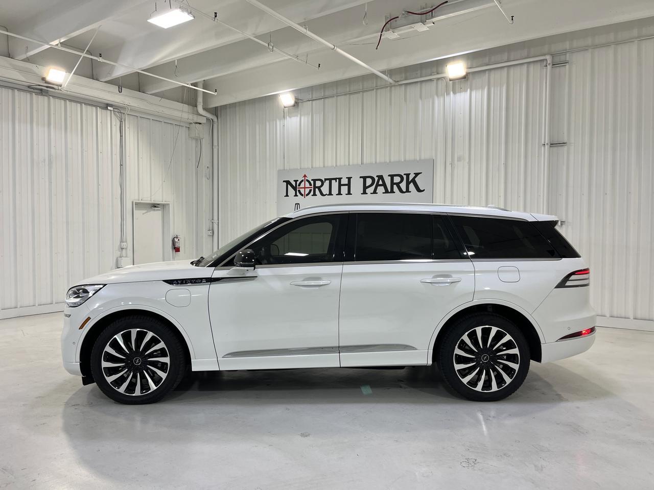 2023 LINCOLN Aviator Black Label Grand Touring San Antonio TX