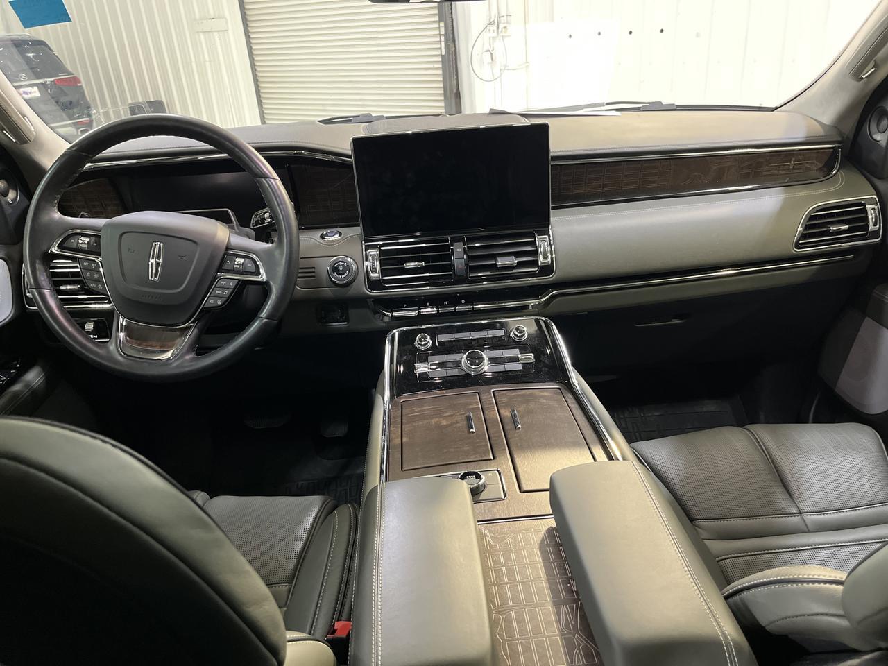 2023 LINCOLN Navigator L Black Label San Antonio TX