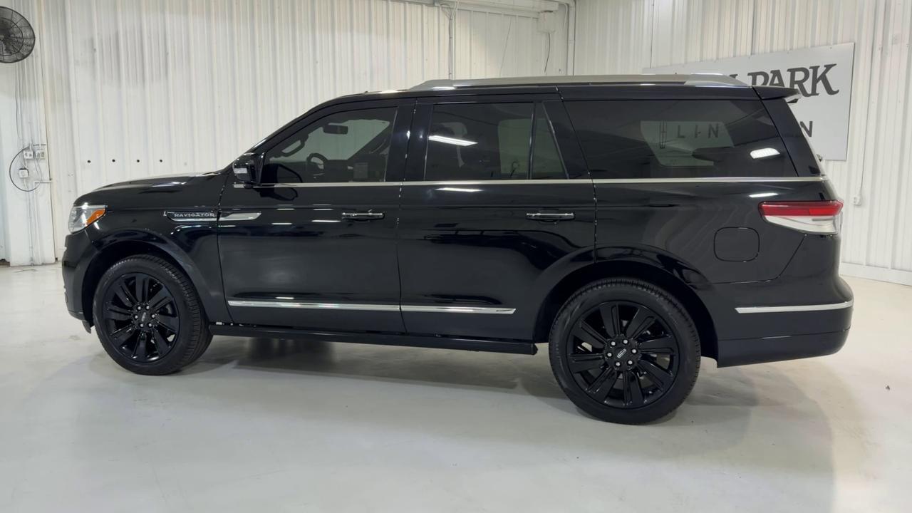 2023 LINCOLN Navigator Reserve San Antonio TX