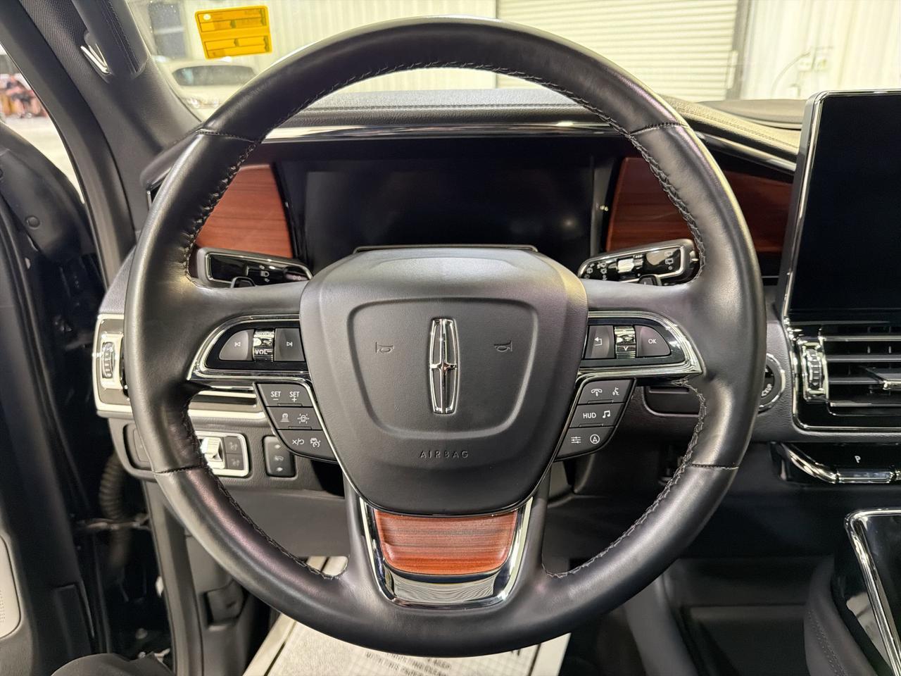 2023 LINCOLN Navigator Reserve San Antonio TX