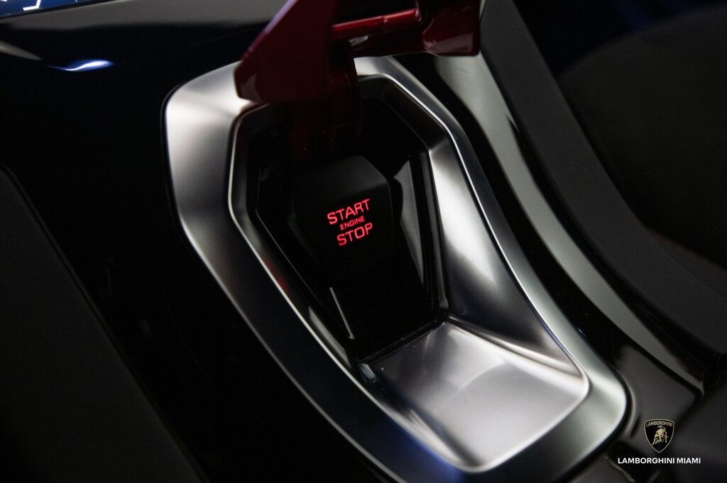 2023 Lamborghini Huracan EVO North Miami Beach FL
