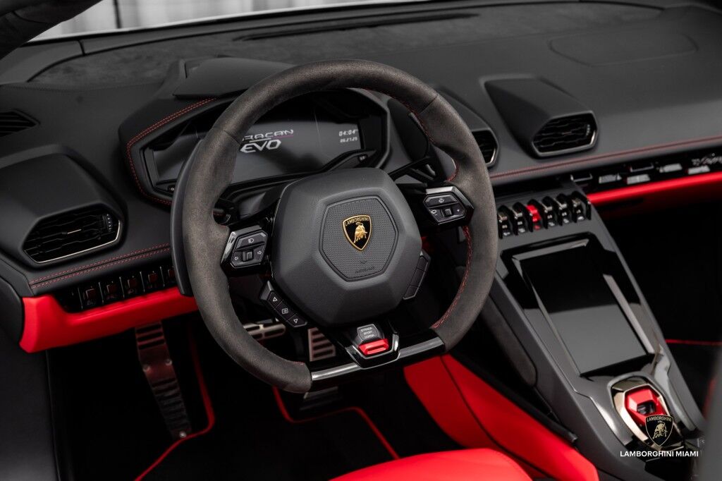 2023 Lamborghini Huracan EVO North Miami Beach FL