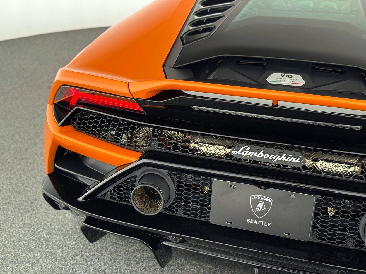 2023 Lamborghini Huracan EVO Base Bellevue WA