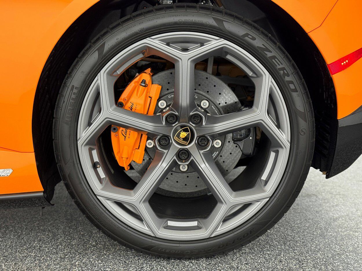 2023 Lamborghini Huracan EVO Base Bellevue WA