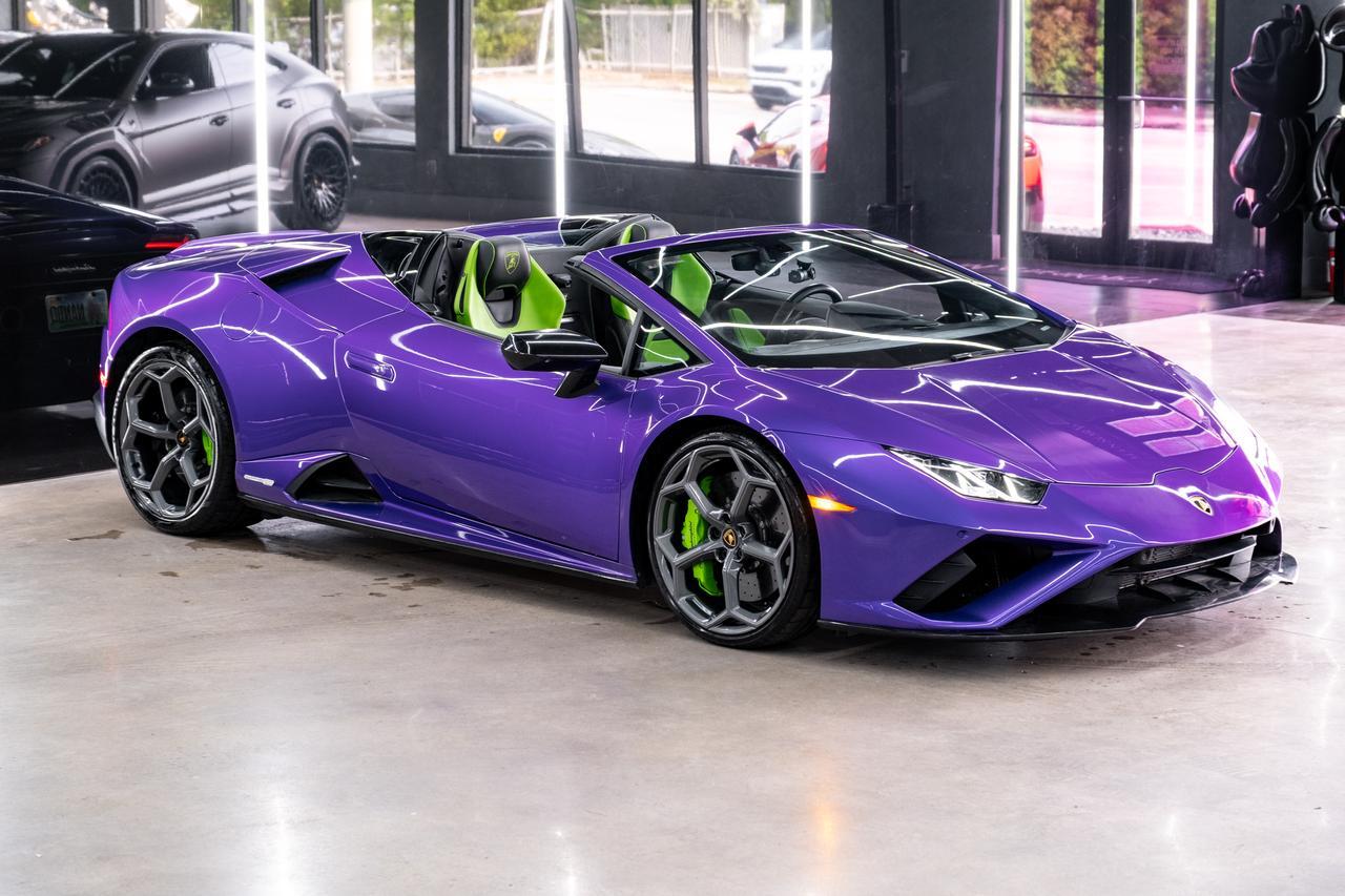 2023 Lamborghini Huracan EVO Base