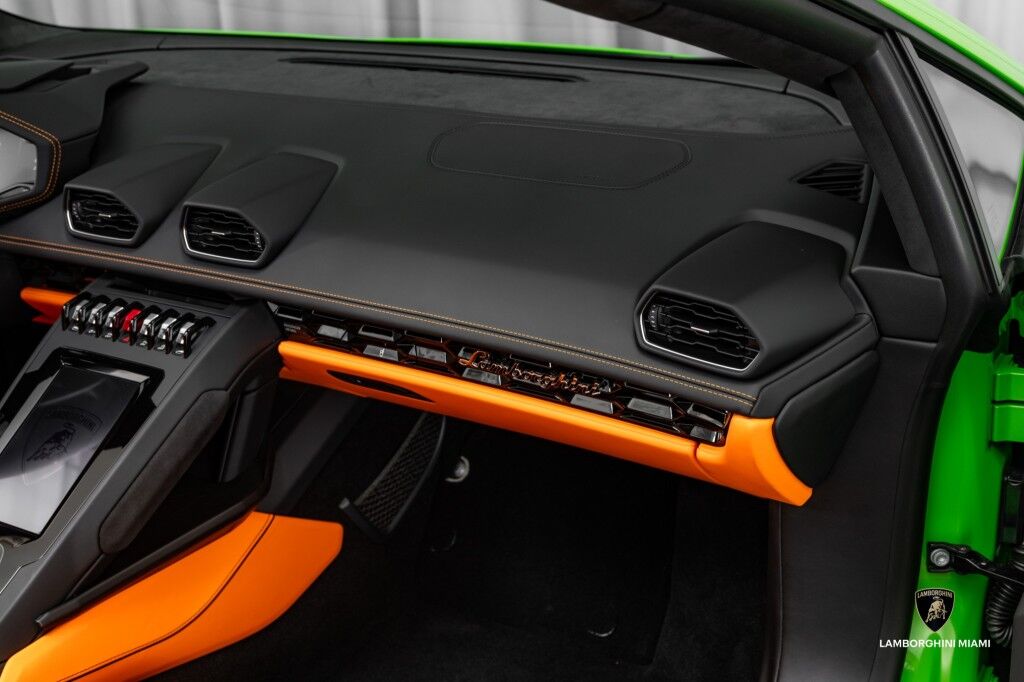 2023 Lamborghini Huracan EVO RWD Spyder North Miami Beach FL