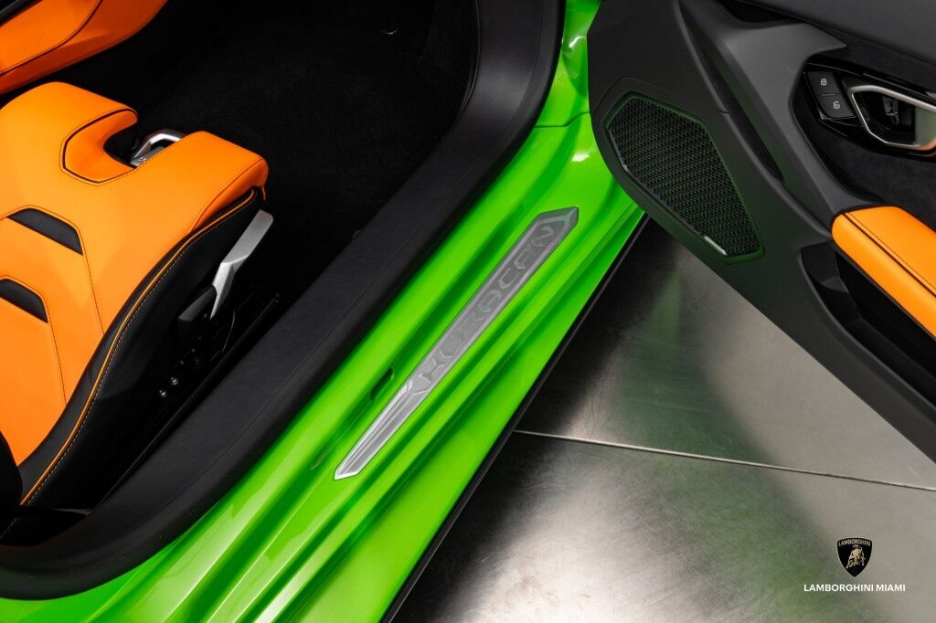 2023 Lamborghini Huracan EVO RWD Spyder North Miami Beach FL
