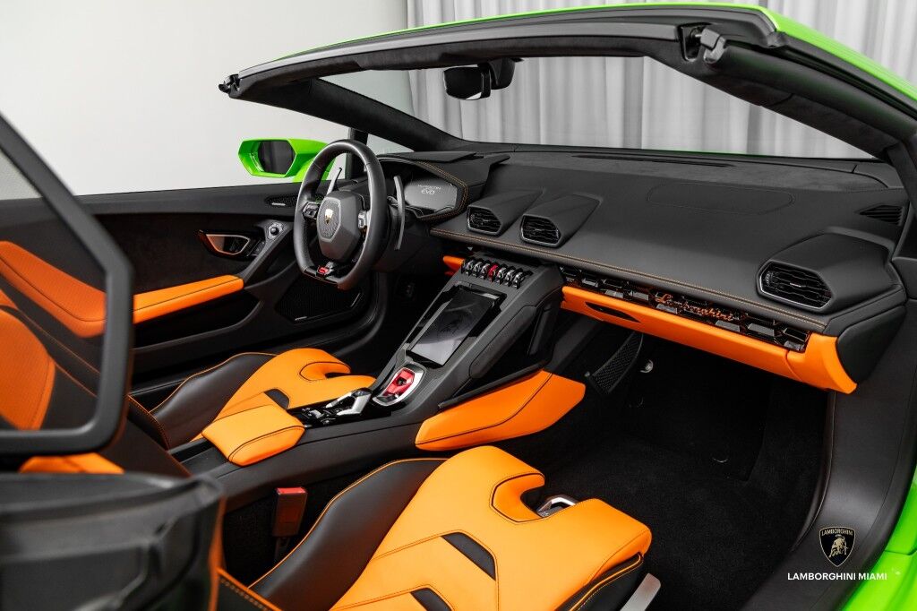 2023 Lamborghini Huracan EVO RWD Spyder North Miami Beach FL