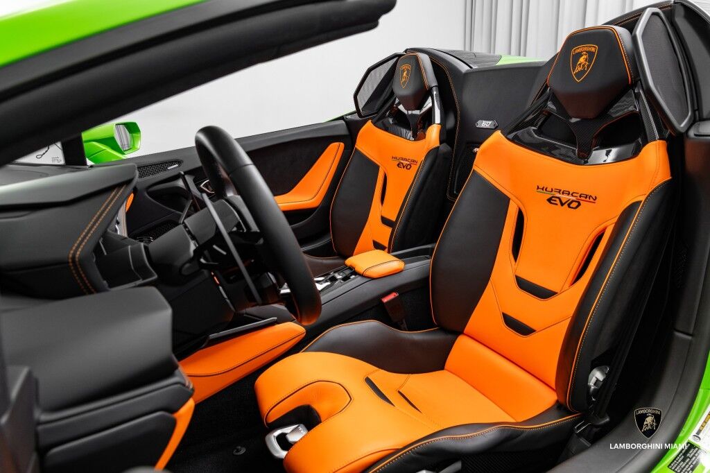 2023 Lamborghini Huracan EVO RWD Spyder North Miami Beach FL