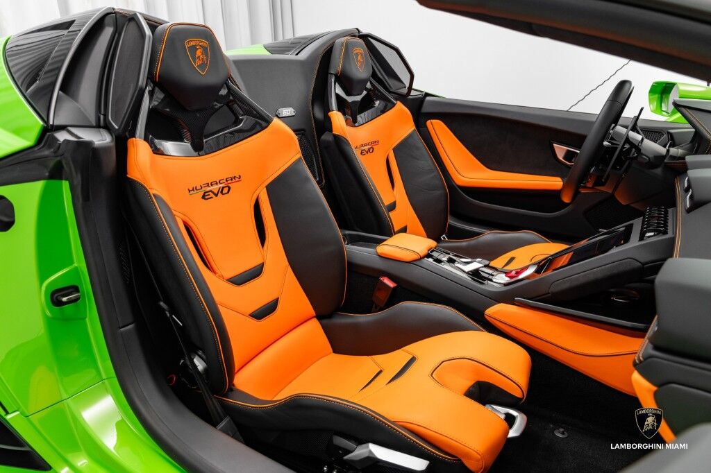 2023 Lamborghini Huracan EVO RWD Spyder North Miami Beach FL