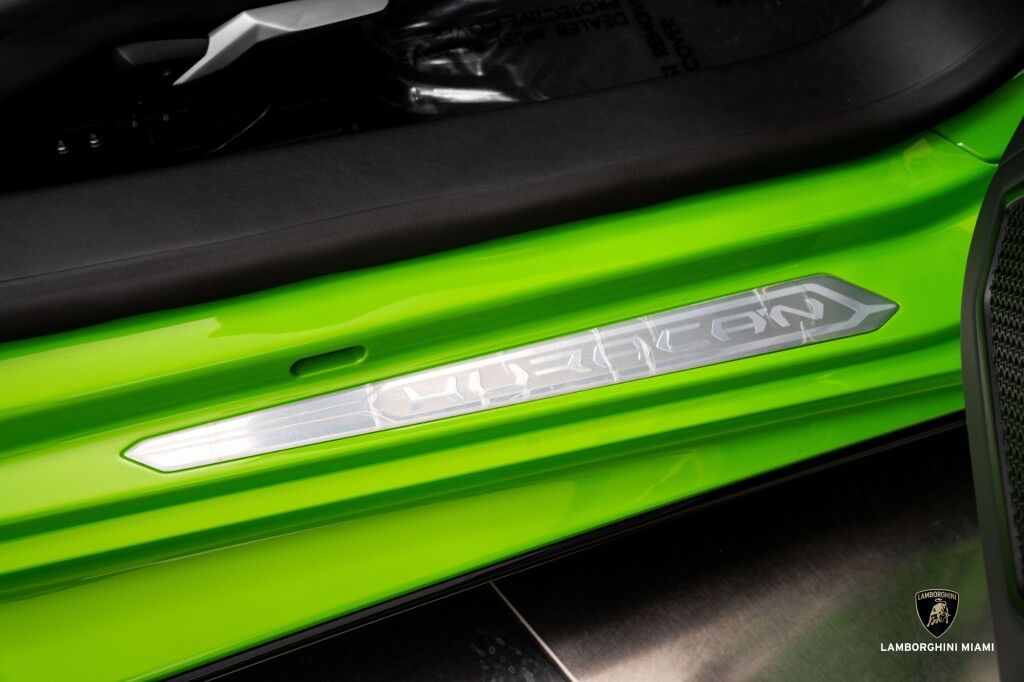2023 Lamborghini Huracan EVO RWD Spyder North Miami Beach FL