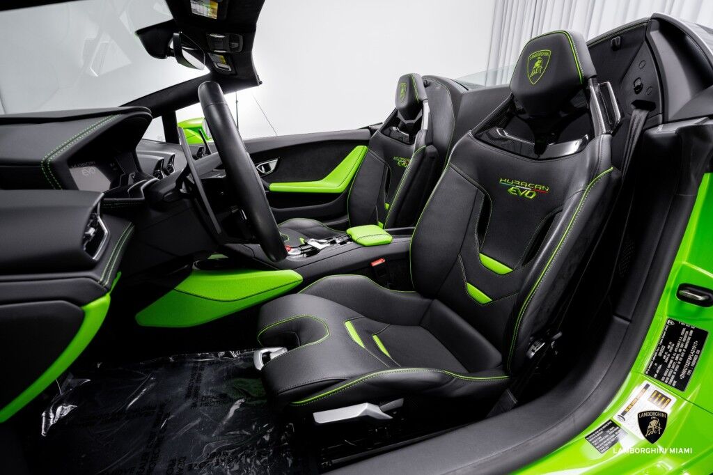 2023 Lamborghini Huracan EVO RWD Spyder North Miami Beach FL