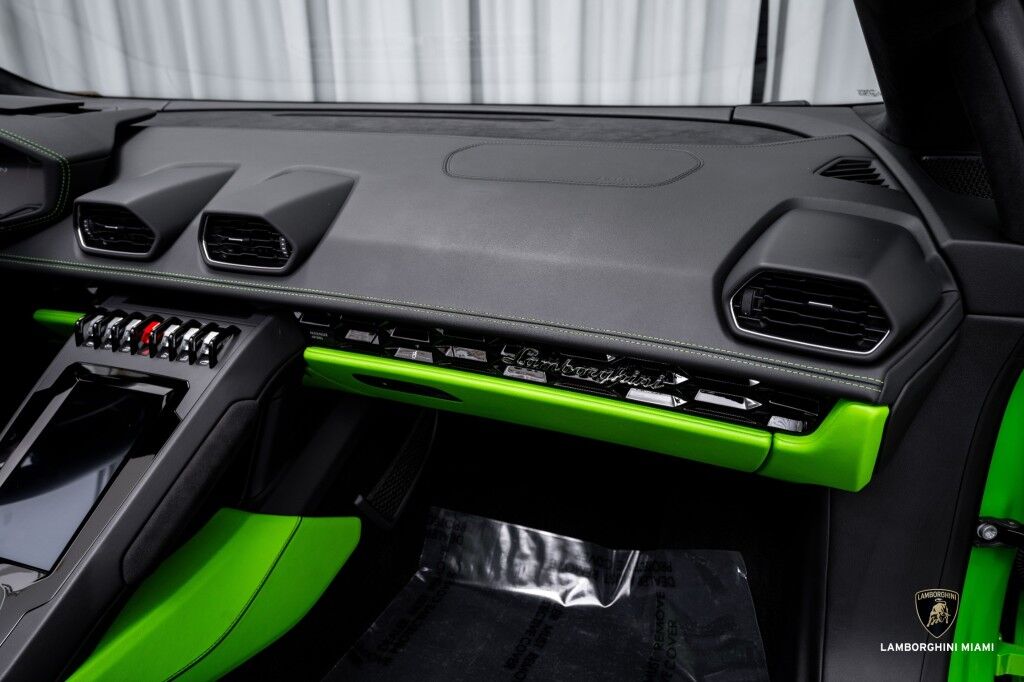 2023 Lamborghini Huracan EVO RWD Spyder North Miami Beach FL