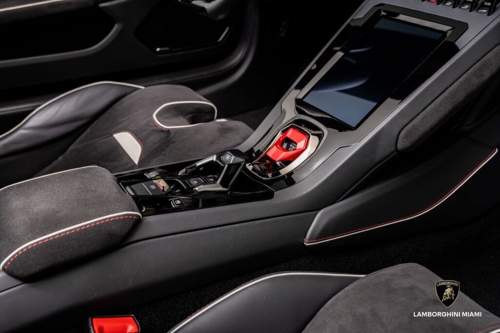 2023 Lamborghini Huracan EVO Spyder North Miami Beach FL