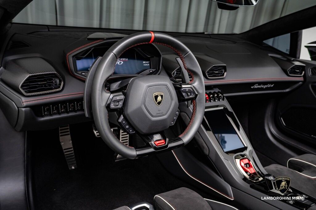 2023 Lamborghini Huracan EVO Spyder North Miami Beach FL