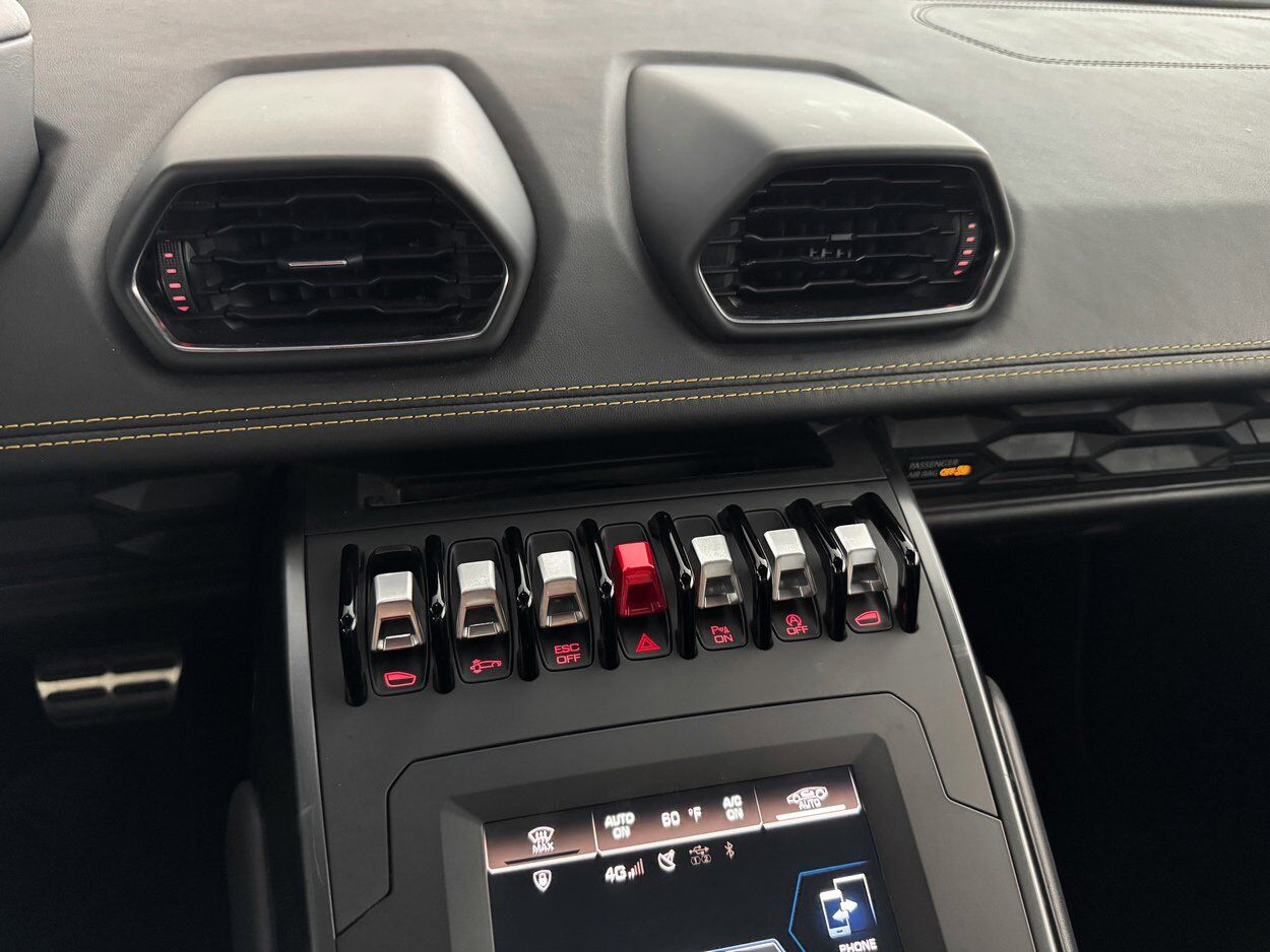 2023 Lamborghini Huracan EVO Spyder Bellevue WA