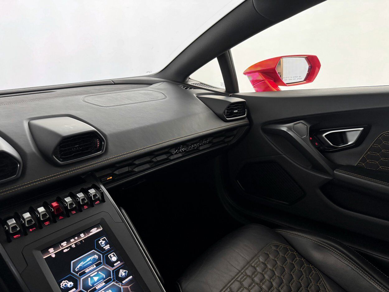 2023 Lamborghini Huracan EVO Spyder Bellevue WA