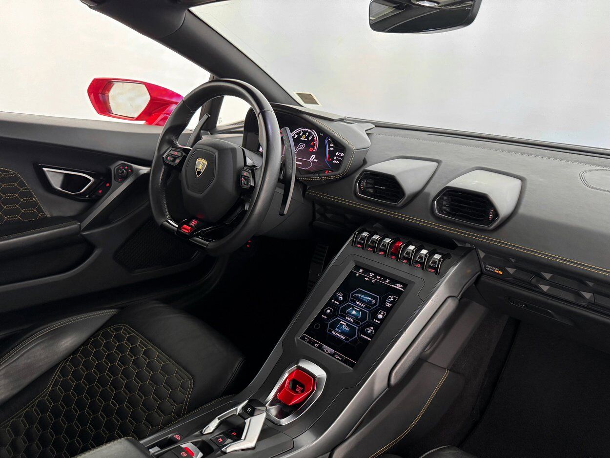 2023 Lamborghini Huracan EVO Spyder Bellevue WA