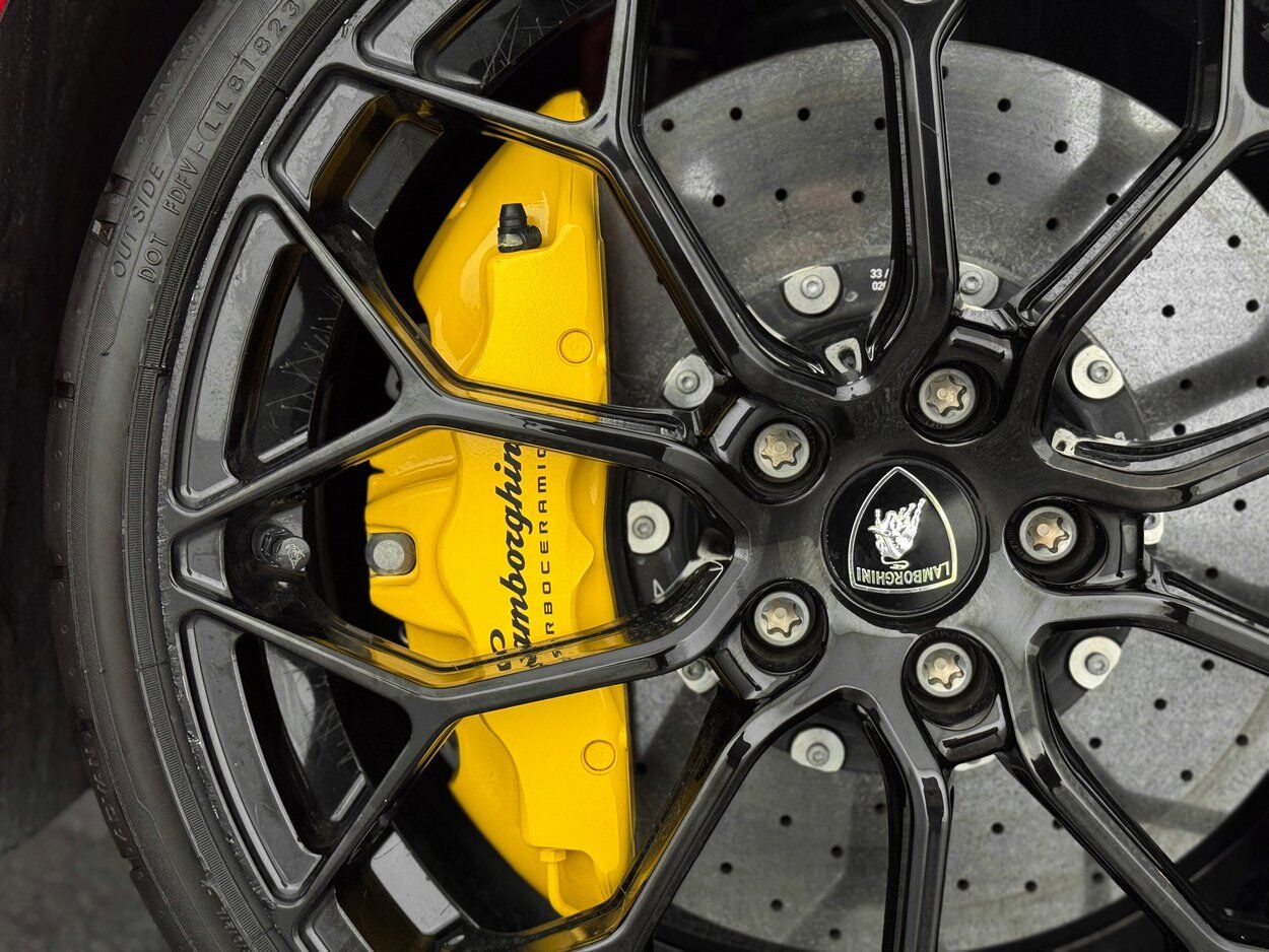 2023 Lamborghini Huracan EVO Spyder Bellevue WA