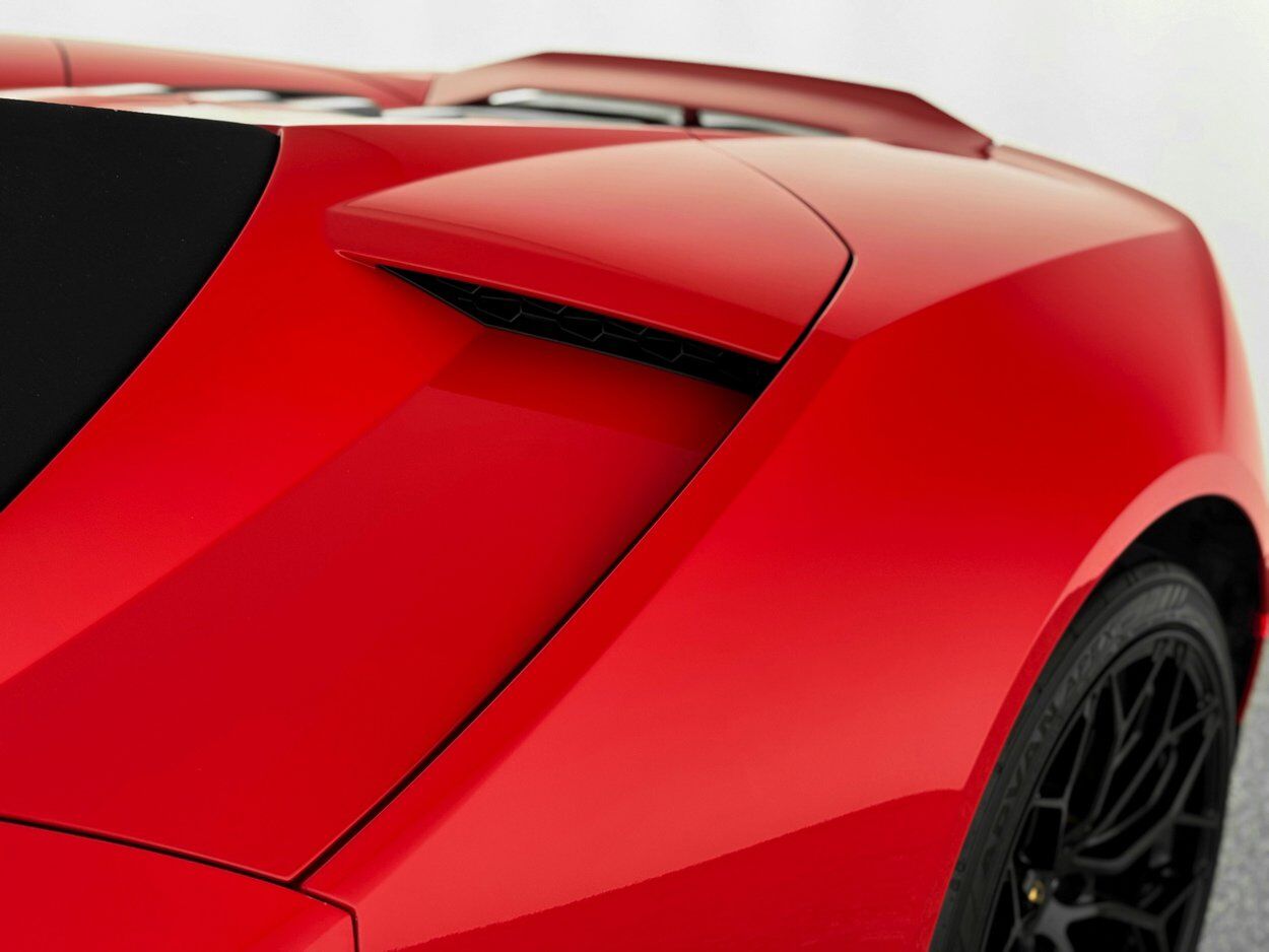 2023 Lamborghini Huracan EVO Spyder Bellevue WA