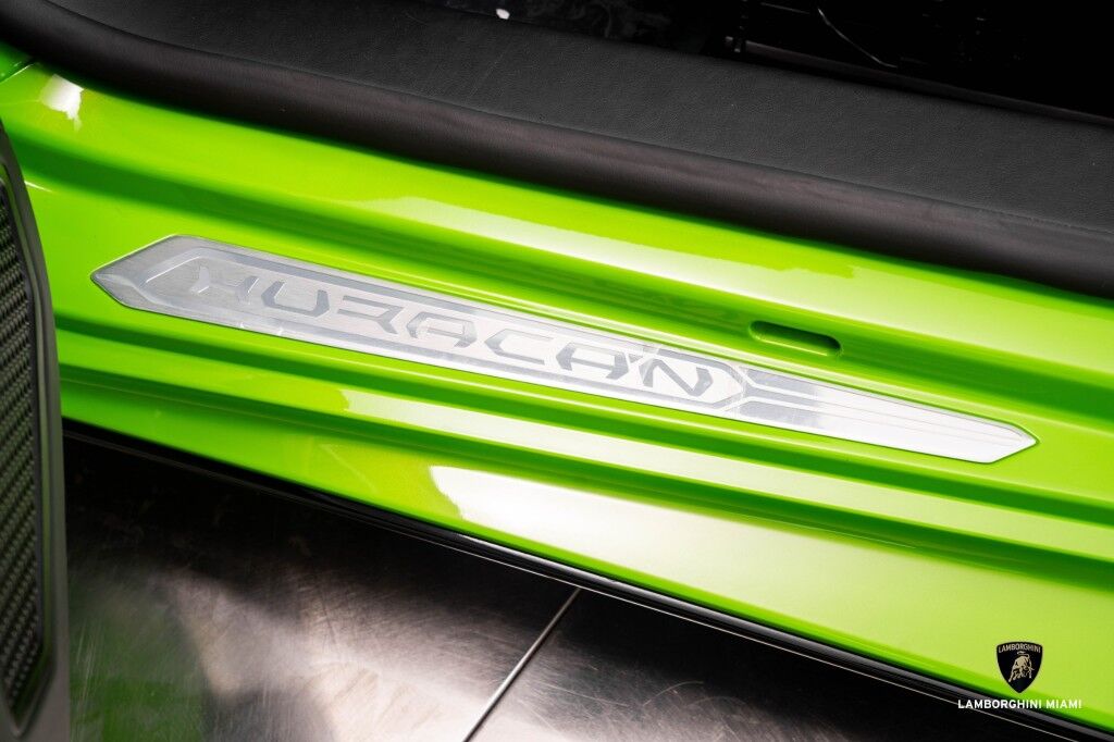 2023 Lamborghini Huracan EVO Spyder RWD North Miami Beach FL