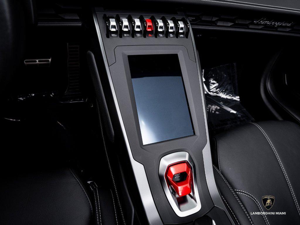 2023 Lamborghini Huracan EVO Spyder RWD North Miami Beach FL