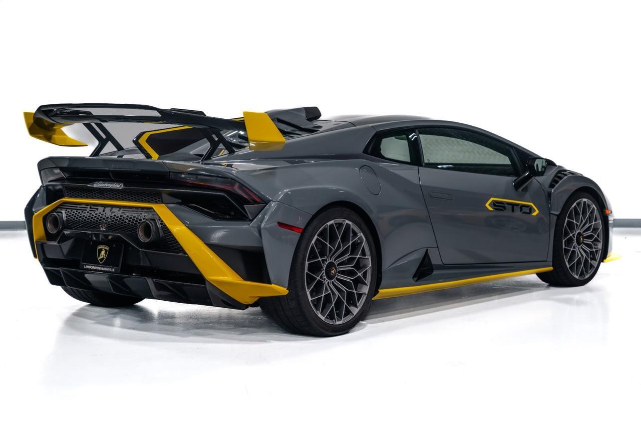 2023 Lamborghini Huracan STO Brentwood TN