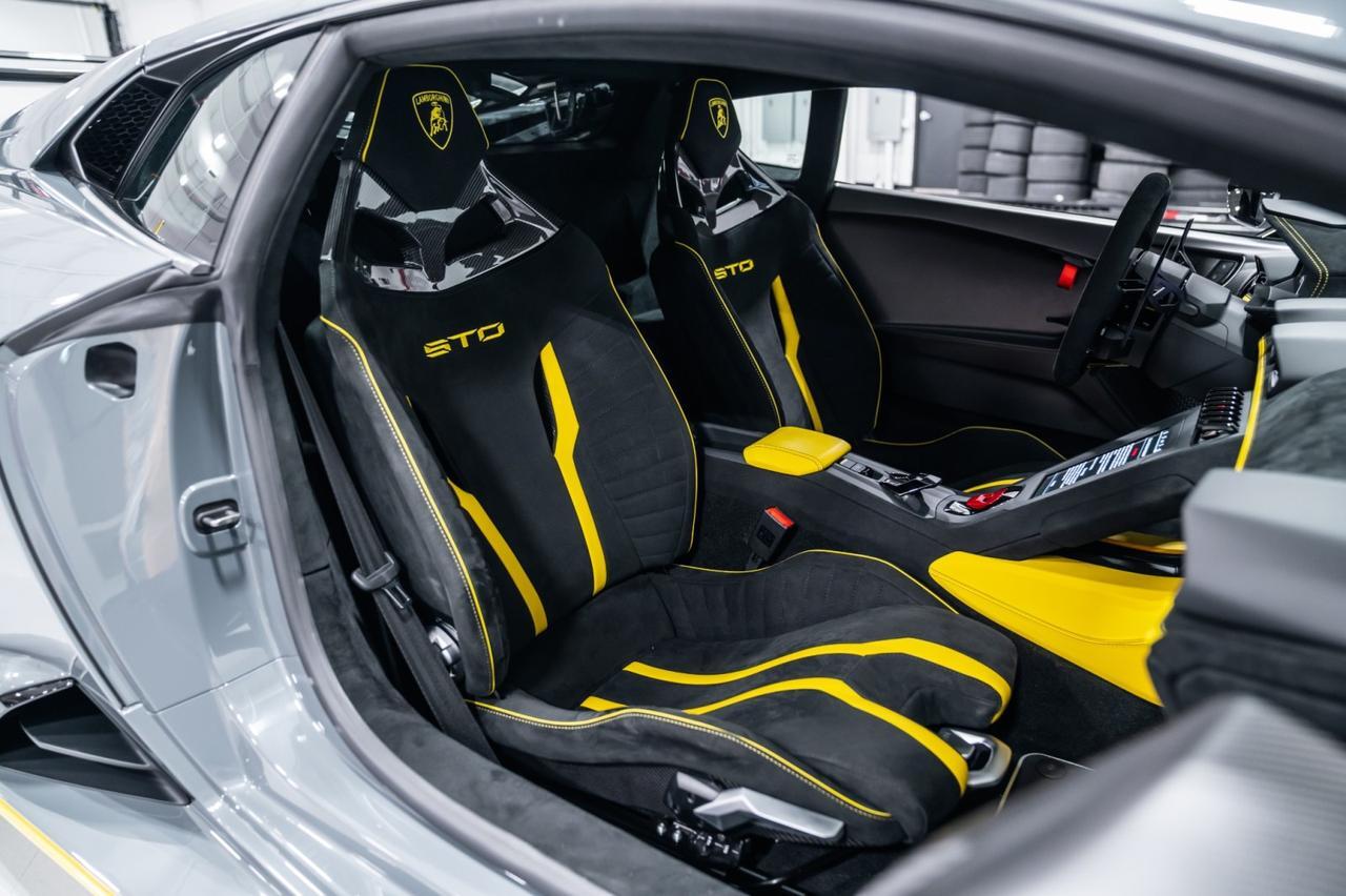 2023 Lamborghini Huracan STO Brentwood TN